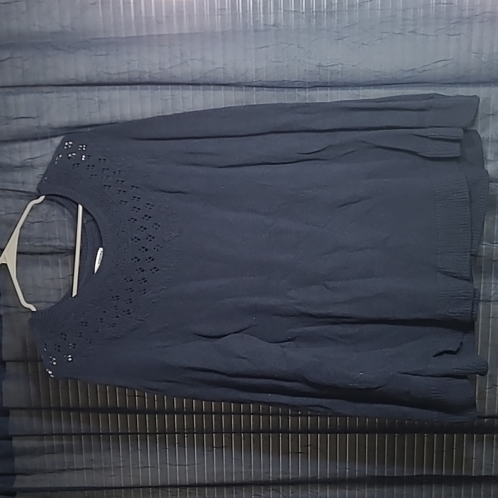Navy Blue Knit sweater!